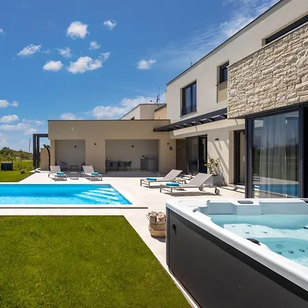 וילה Stella & Alba By Interhome ברטוניגלה