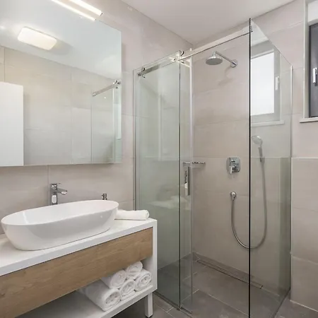 Stella & Alba By Interhome Brtonigla