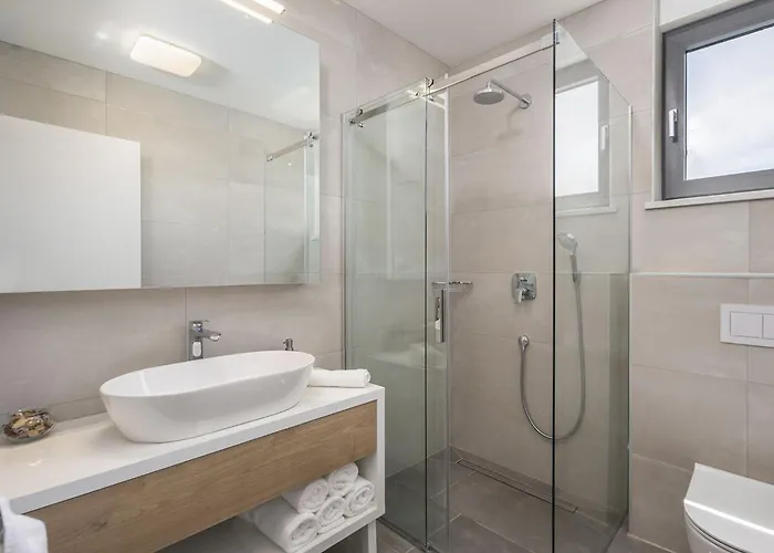 Stella & Alba By Interhome Brtonigla