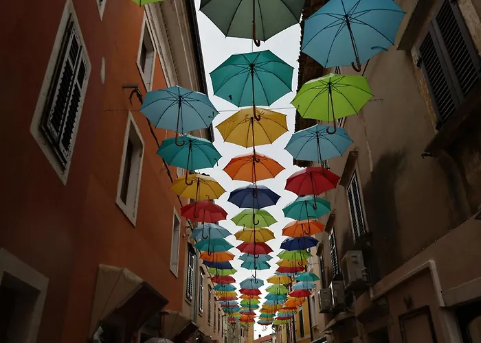 Stella & Alba By Interhome Villa *